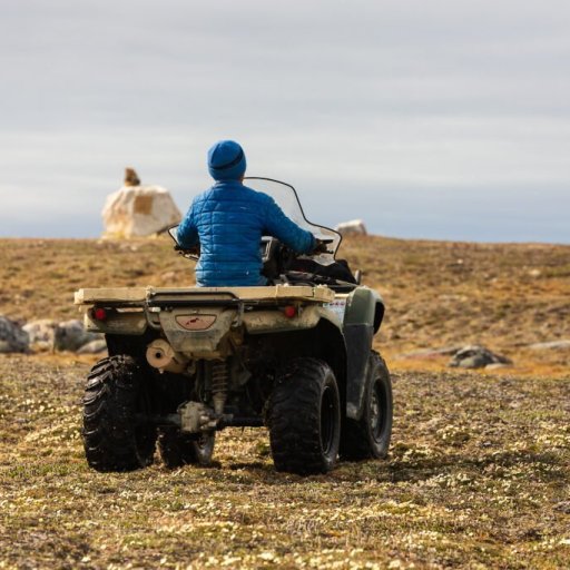 Igloo Tourism and Outfitting